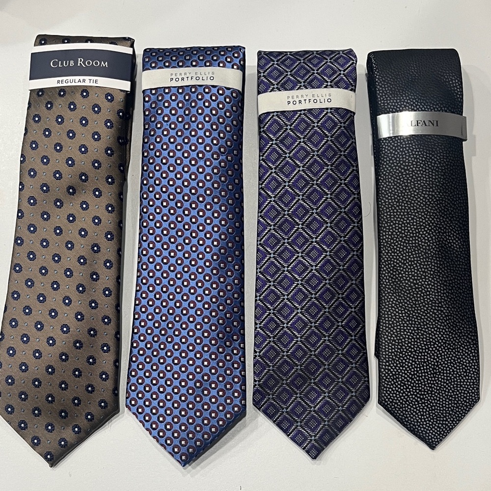 NWT 4 Men's Ties (2 Perri Ellis, 1 Alfani, 1 Charter Club)